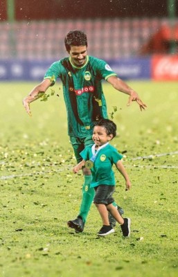 ނިހާޓްގެ ފުރަތަމަ ގޯލް ހާއްސަ ކުރީ ދަރިފުޅަށް