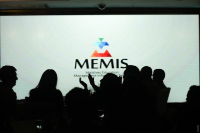 މީމިސްއަށް ދިމާވި މައްސަލަ ހައްލު ކުރެވިއްޖެ، މާދަމާ ސްކޫލުތަކުން ރިޕޯޓް ކާޑް ދޫކުރާނެ: އެޑިއުކޭޝަން