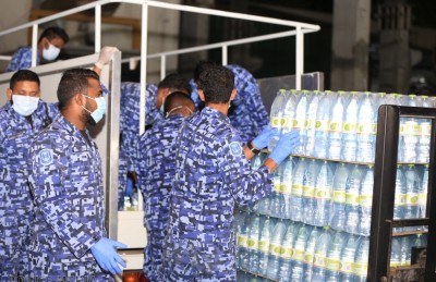 ތިން ދުވަހުން އެއް ދުވަހު ކޮންމެ ގެއަކުން އެކަކަށް ފިހާރައަކަށް ދާން 1 ގަޑިއިރަށް ނުކުމެވޭނެ: ޕޮލިސް