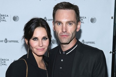 "ފްރެންޑްސް"ގެ ބަތަލާ މޮނިކާގެ ކައިވެނި ޖުލައިގައި