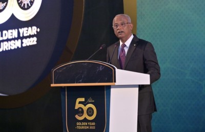 އަމިއްލަ ވިޔަފާރިތަކަށް ސަރުކާރުން ނުފޫޒު ނުފޯރުވުމުން ރަނގަޅު ނަތީޖާ ފެނިއްޖެ: ރައީސް