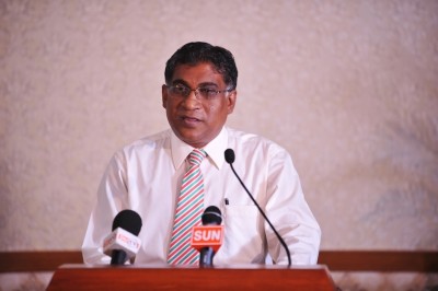 ނަޝީދު ސަރުކާރުގެ ތަރުޖަމާނު ޒުހައިރާއި އިތުރު ފަސް މީހަކު ހޯދަން ފަށައިފި