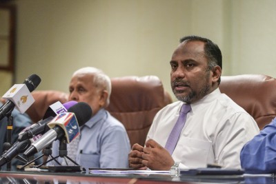 ފަތުވާ މަޖިލީހުގެ ބައިނަލްއަގުވާމީ ސެމިނާ އަންނަ އާދީއްތަ ދުވަހު