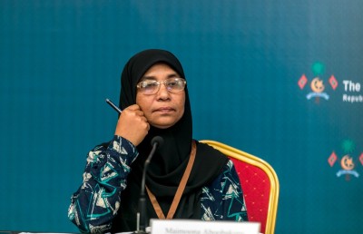 ކޮވިޑް-19: ރަށްރަށުން ތަންކޮޅެއް ހަރުކަށިކޮށް އެބަ އަމަލުކުރޭ: މައިމޫނާ