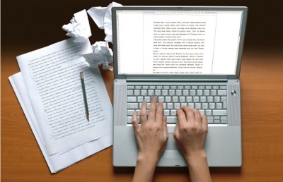 ދެ ޖުމްލަ ދޭތެރެއަށް ދެ ފަހަރު ސްޕޭސް ދިނުމަކީ "ކުށެއް" ކަމަށް މައިކްރޮސޮފްޓުން ބުނެފި