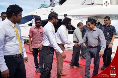 މ. ކޮޅުފުށީގައި ސަރުކާރުން ހެދި ބަނދަރު ރައީސް ޔާމީން ހުޅުއްވާދެއްވައިފި