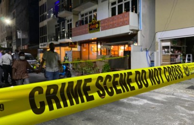 ދެ ގޭންގެއްގެ މެދުގައި މާރާމާރީ: ގެއަކަށް ވަދެ ވަޅި ޖެހީ ނިދަން އޮއްވައި