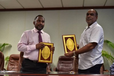 އޮފީސް ބައިތަކާ އެކު ޒިކުރާ މިސްކިތް 10 ބުރިއަށް އިމާރާތް ކުރުމަށް ބަޔަކާ ހަވާލުކޮށްފި