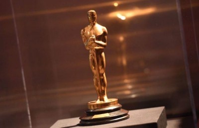 އޮސްކާ އެވޯޑްސްގެ ދެ ކެޓަރީއެއް އެއްކޮށްލައިފި