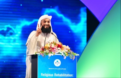 އަންނަ ހަފުތާގައި އިމާމުވެ ހުކުރު ނަމާދު ކުރައްވާނީ މެންކް، ހަތަރު ދަރުހެއް ދެއްވާނެ