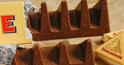 ޓޮބްލެރޯން އޮރިޖިނަލް ބައްޓަމަށް ބަދަލުކުރަނީ