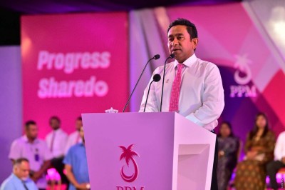 ރައީސް ޔާމީން ވިދާޅުވަނީ މިއީ އިބޫ ޖަވާބު ދޭން ޖެހޭ ސުވާލުތަކެއް ކަމަށް!
