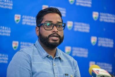 ސަވަފްގެ ސަބަބުން ފުޓުބޯޅައިގެ ޖީލެއް ބިނާ ކުރުމަށް ފައިދާ ކުރާނެ!
