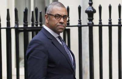 އިނގިރޭސި އާ ސަރުކާރަށް ބާ ކެބިނެޓެއް