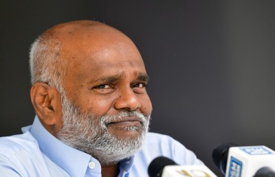 އިމުގެ މައްސަލަ: 1992 ގައި ވެސް އުޅުނީ މިކަންކުރަން