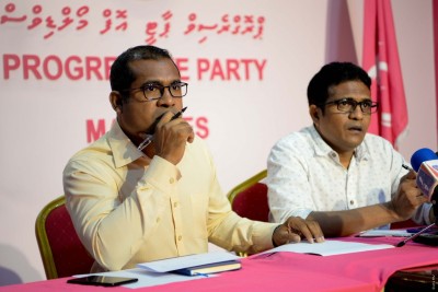 އެމްޑީޕީން ދަނީ ރި-ރެޖިސްޓްރޭޝަން ފޯމުގައި ނުބައި ފިންގާޕްރިންޓް ޖަހަމުން: ޚަލީލް