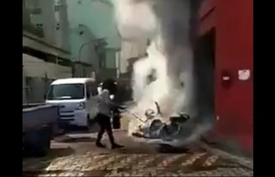 ގަރާޖެއްގެ ކައިރީގައި ރޯވި އަލިފާންގަނޑު ނިއްވާލި އެމްޕީއެލްގެ މުވައްޒަފަށް ތައުރީފު