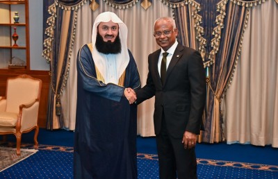 ދީނީ އިލްމު ފެތުރުއްވުމުގައި މެންކް އަދާކުރައްވާ މުހިންމު ދައުރަށް ރައީސްގެ ތައުރީފު