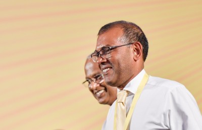 ސިއްކަގެ ދިފާއުގައި ނަޝީދު ނުކުންނަވައިފި!