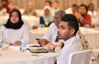 ވޯލްޑް ބޭންކުގެ ރާއްޖޭގެ ޕޯޓްފޯލިއޯ ރިވިއު ފިނޭންސް މިނިސްޓްރީއާ ހިއްސާކޮށްފި