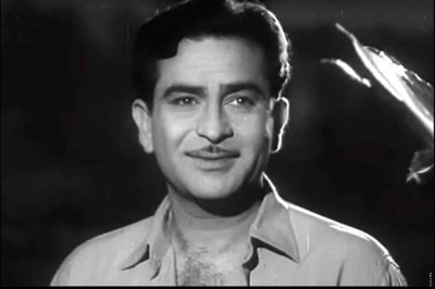 ރާޖް ކަޕޫރުގެ ފިލްމު ސްޓޫޑިއޯ ވިއްކާލަނީ!