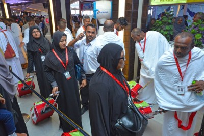 އިތުރު ކޯޓާއިން ހައްޖަށް ދާ 400 މީހުންގެ ފުރުން ލަސްވެއްޖެ