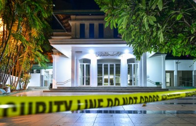 މިސްކިތްތަކުގައި ޖަމާއަތުގައި ނަމާދު ނުކުރުން މި މަހުގެ 28 ގެ ނިޔަލަށް އިތުރުކޮށްފި