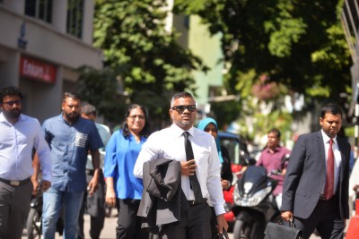 އިންތިޚާބުގެ މައްސަލައިގެ ބަޔާންތަކުގައި ސޮއިކޮށްފި