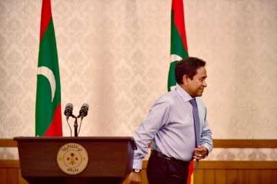 ފަހުބަސް އިއްވައި ރައީސް ޔާމީން ހިދުމަތުން ދުރަށް ޖެހިލަނީ