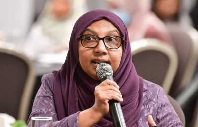 ނުކުޅެދުންތެރިކަން ހުންނަ މީހުންނަށް އެހީތެރިވާނެ މީހުން ތަމްރީނުކުރަނީ