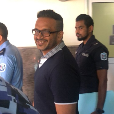 އަދީބް މާލެ ގެނައިސް ޑޮކްޓަރަށް ދައްކައިފި