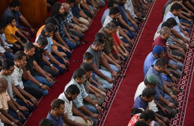 25 ރަށެއްގައި މިސްކިތުގައި ނަމާދު ނުކުރެވޭނެ