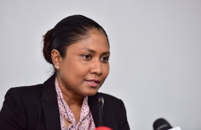 ފަނޑިޔާރުންނަށް ލިބޭ ހަދިޔާ ބޭނުން ނުކޮށް، ކޯޓާ ހަވާލުކުރަން އަންގައިފި
