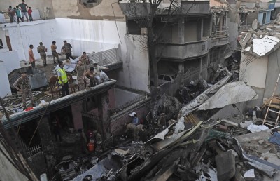 އަހަންނަށް ފެނުނު އެއްޗަކީ ހަމައެކަނި އަލިފާން: ވެއްޓުނު ބޯޓުން ސަލާމަތްވި މީހެއް