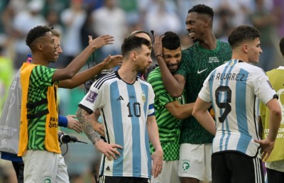 މެސީ ލަނޑު ޖެހިއަސް ސައުދީ އިން އާޖެންޓީނާ ބަލިކޮށްފި