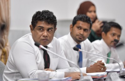 ސަރުކާރުން ހުށަހެޅި ގޮތަށް ގާނޫނު އަސާސީ އިސްލާހުކުރަން އެމްޑީޕީން ނިންމައިިފި
