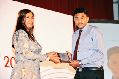 އަންނަ އަހަރު ޕޮލިޓެކްނިކުން ފަށާ 35 ކޯހަކަށް ކުރިމަތިލުމަށް ހުޅުވާލައިފި