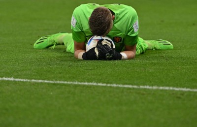 ފަހު ވަގުތު ނެދަލެންޑްސްއިން ސެނެގާލް ހިތްދަތިކޮށްލައިފި