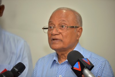 ރައީސް މައުމޫން ރާއްޖެ ވަޑައިގެންފި