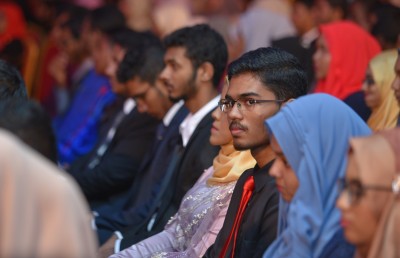 ދަރިވަރުންގެ ހަޔާތުން އަހަރެއް ގެއްލުނީތަ؟ ނޫން!