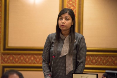 ބަޖެޓް ހެދީ ރައީސް ޔާމީންގެ ސަރުކާރުން: ރޮޒައިނާ
