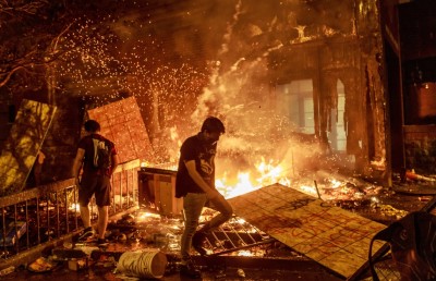 އެމެރިކާގައި ކަޅު މީހެއްގެ މަރު، ދެން އެ ސިޓީގައި އަލިފާނާއި ހަމަނުޖެހުން