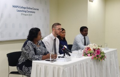 މެޕްސް ކޮލެޖުގެ ކޯސްތަކުގެ މައުލޫމާތު ދޭން ވެބިނާއެއް