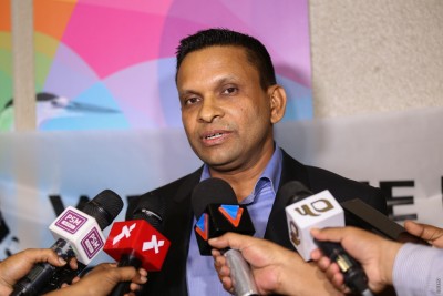މަޖިލީހަށް ކުރިމަތިލަން ވިސްނުން ގެންގުޅެން: ކާނަލް ނާޒިމް