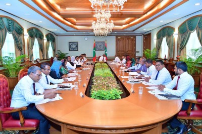 ވަޒީރުންނަށް ރުހުން ދިނުމަށް ކޮމިޓީއަށް ފޮނުވައިފި