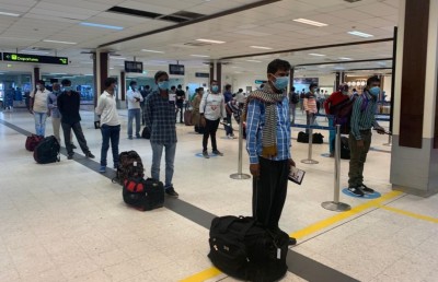 އިތުރު 342 އިންޑިއާ މީހަކު ޗާޓަރު ފްލައިޓްތަކެއްގައި ފުރައިފި