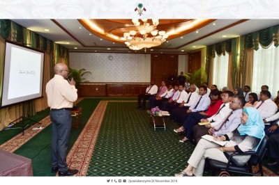 ސަރުކާރުގެ ފުރަތަމަ 100 ދުވަހުގެ އެޖެންޑާ ހާސިލް ކުރާނެ ގޮތުގެ މައުލޫމާތު ވަޒީރުނަނަށް ދެއްވައިފި