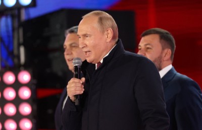 ޝަރުތުތަކާ އެކު ޕުޓިން ބައިޑެންއާ ބައްދަލެއް ނުކުރައްވާނެ