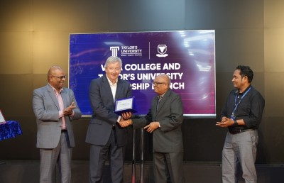 ޓޭލާސް ޔުނިވާސިޓީގެ ކޯސްތަކެއް ވިލާ ކޮލެޖަށް