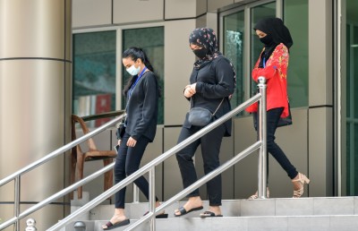 އަންނަ އަހަރު އިތުރު ތިން ދުވަހު ސަރުކާރު ބަންދުކުރަން ނިންމައިފި